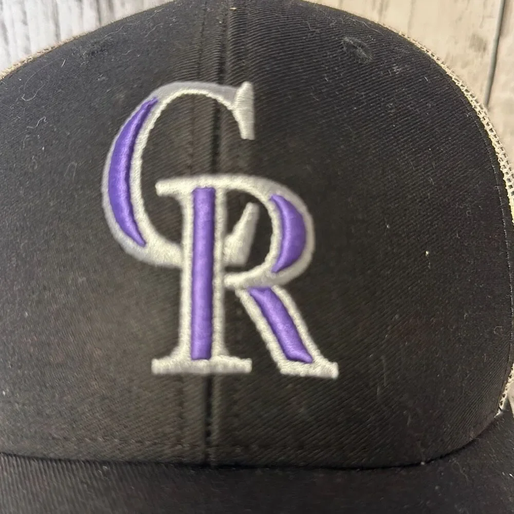 47‎ Black/White Colorado Rockies Primary Logo Trucker Snapback Hat